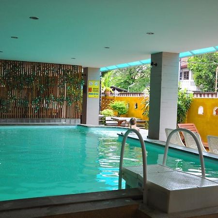Thaphae Garden Guesthouse Chiang Mai Exterior foto