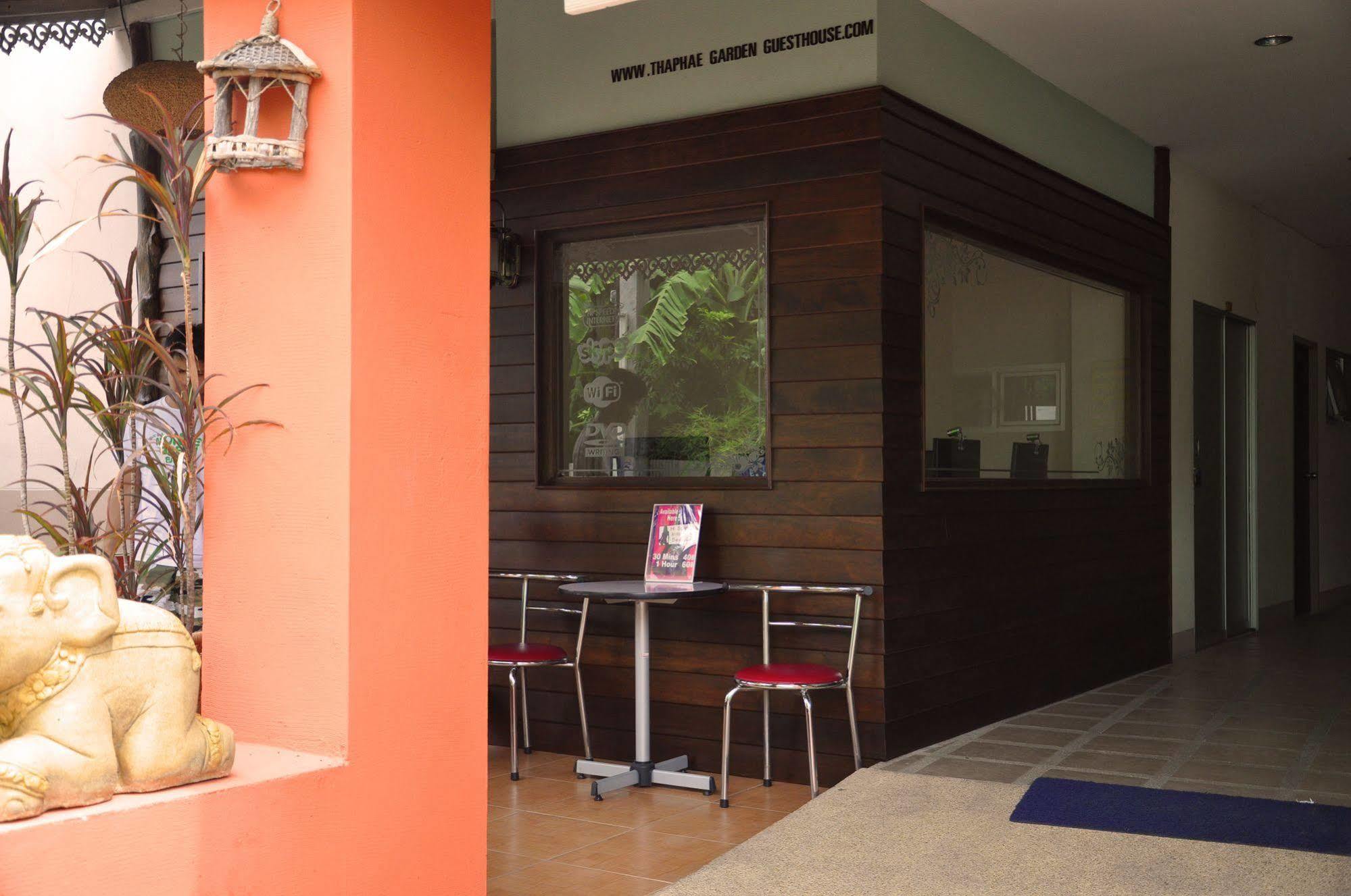Thaphae Garden Guesthouse Chiang Mai Exterior foto