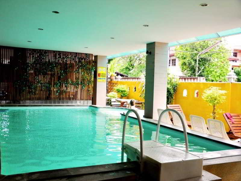 Thaphae Garden Guesthouse Chiang Mai Exterior foto