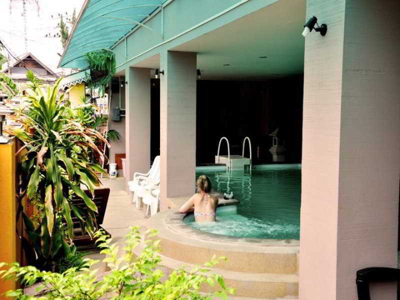 Thaphae Garden Guesthouse Chiang Mai Exterior foto